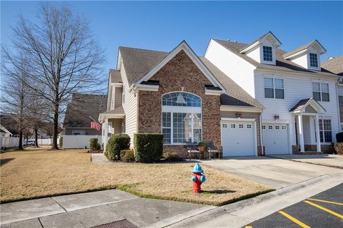 917 Lambourne LN Virginia Beach VA 23462