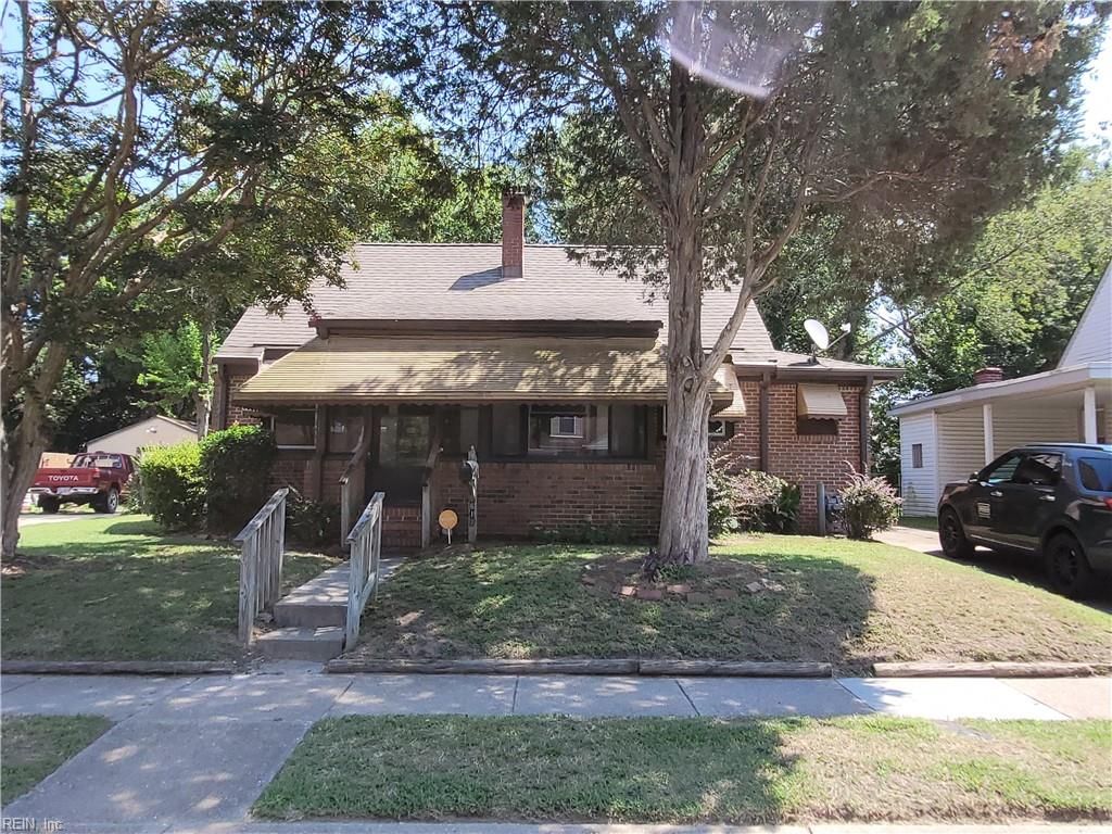 Photo of 617 Surry Street, Portsmouth, VA 23703 (MLS # 10623981)