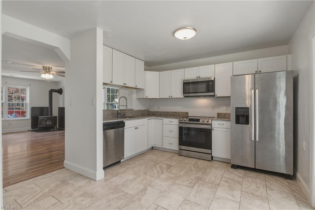 Photo of 1412 Nightingale Way, Virginia Beach, VA 23454 (MLS # 10650975)