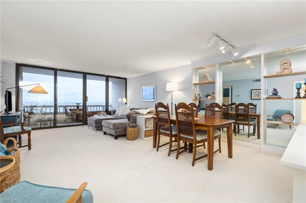 Virginia Beach, Virginia 23451, United States, 2 Bedrooms Bedrooms, ,2 BathroomsBathrooms,Residential,Active,187291