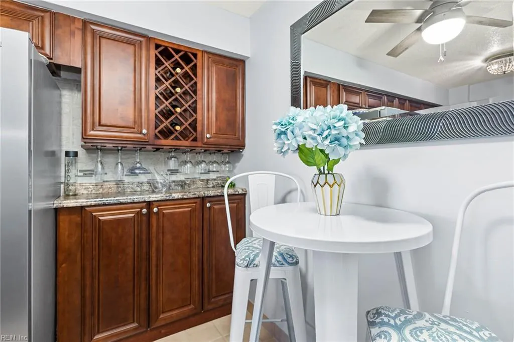 Virginia Beach, Virginia 23451, United States, 2 Bedrooms Bedrooms, ,2 BathroomsBathrooms,Residential,Active,187291