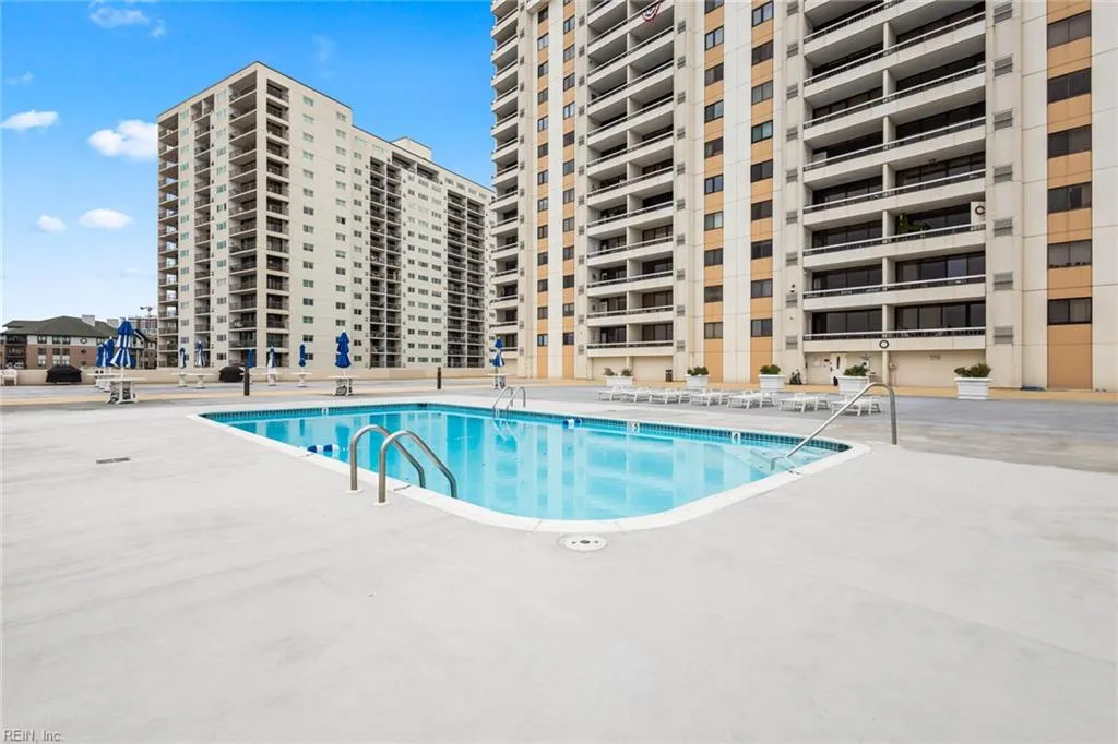 Virginia Beach, Virginia 23451, United States, 2 Bedrooms Bedrooms, ,2 BathroomsBathrooms,Residential,Active,187291