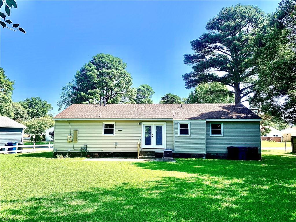 Photo of 5561 Shadowwood Drive, Virginia Beach, VA 23455 (MLS # 10650696)