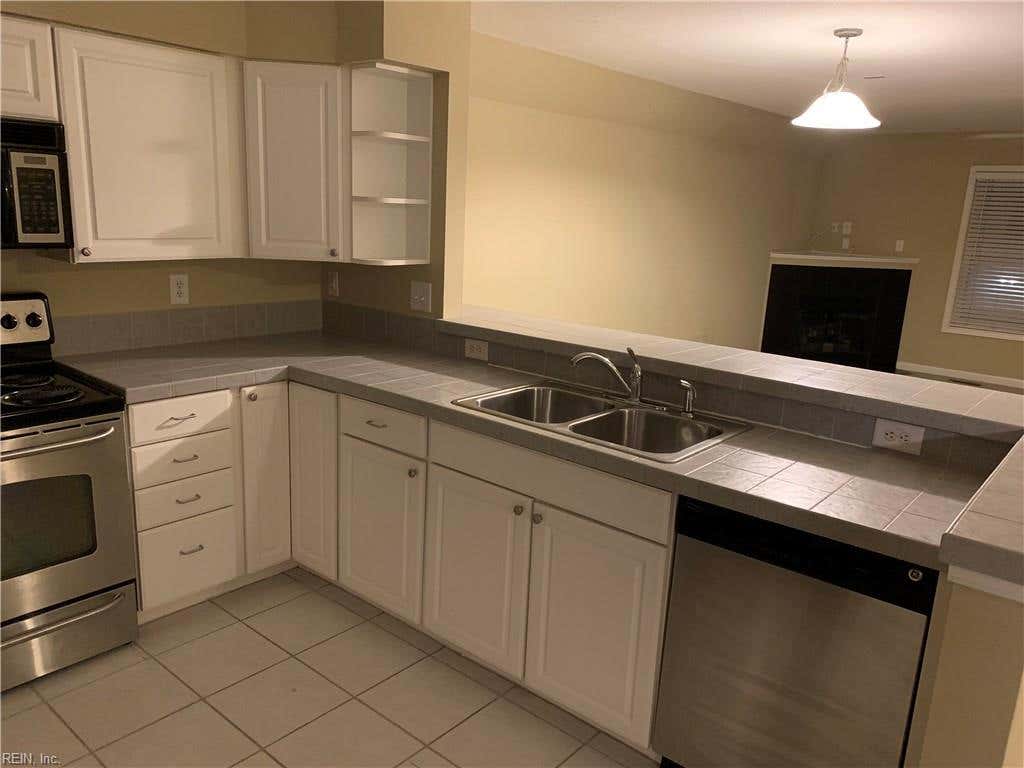 Photo of 8550 Tidewater Drive #G1, Norfolk, VA 23503 (MLS # 10648296)