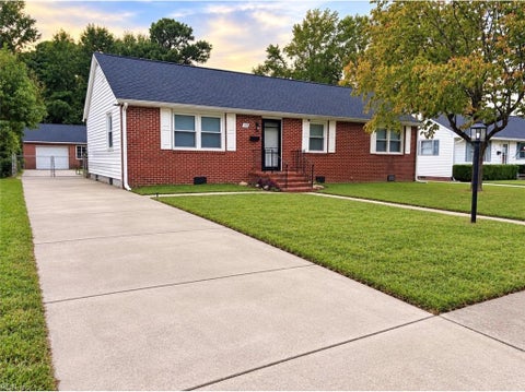 Photo of 109 Winchester Drive, Hampton, VA 23666 (MLS # 10655402)