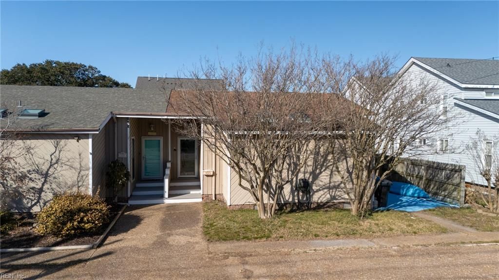 Photo of 125 67th Street, Virginia Beach, VA 23451 (MLS # 10618387)