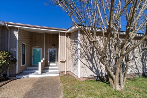 Photo of 125 67th Street, Virginia Beach, VA 23451 (MLS # 10618387)