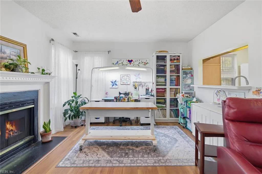 Hampton, Virginia 23666, United States, 3 Bedrooms Bedrooms, ,3 BathroomsBathrooms,Residential,Active,248179