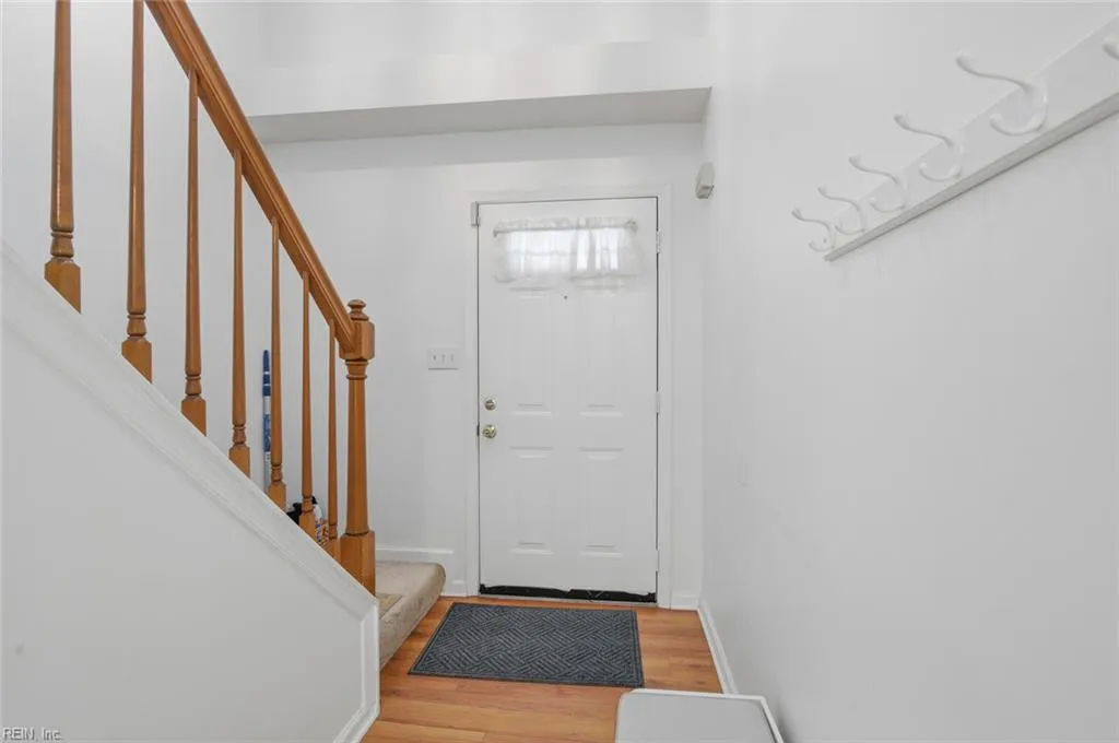 Hampton, Virginia 23666, United States, 3 Bedrooms Bedrooms, ,3 BathroomsBathrooms,Residential,Active,248179