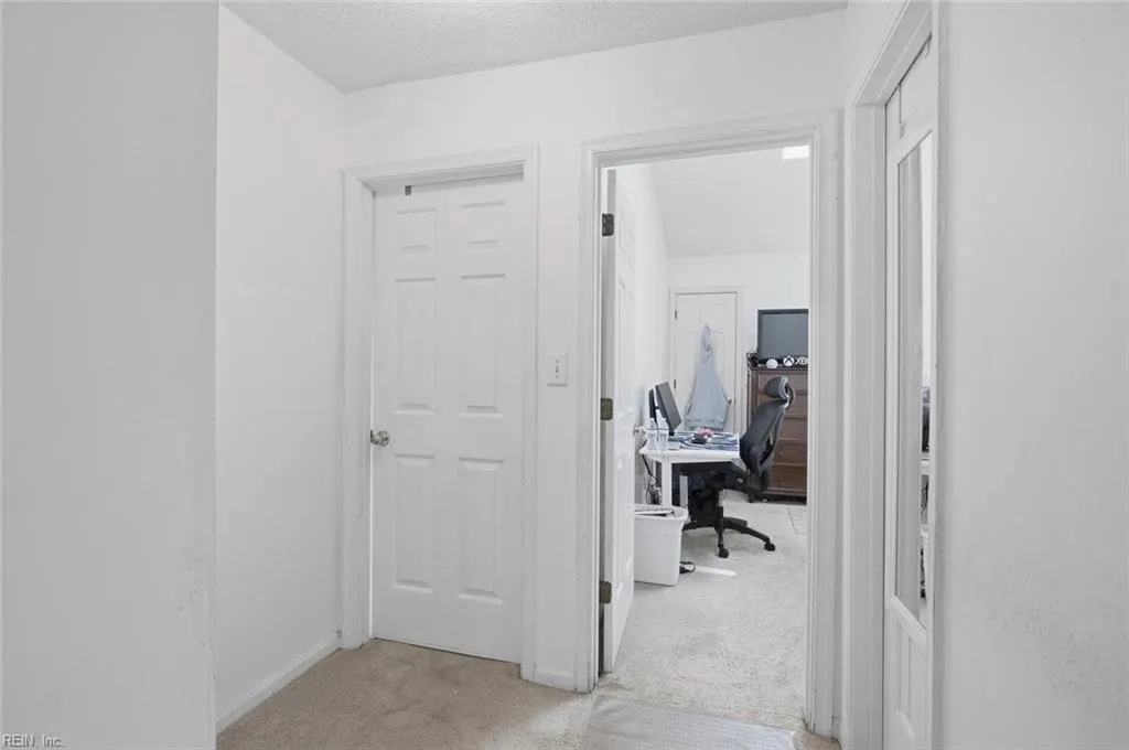 Hampton, Virginia 23666, United States, 3 Bedrooms Bedrooms, ,3 BathroomsBathrooms,Residential,Active,248179