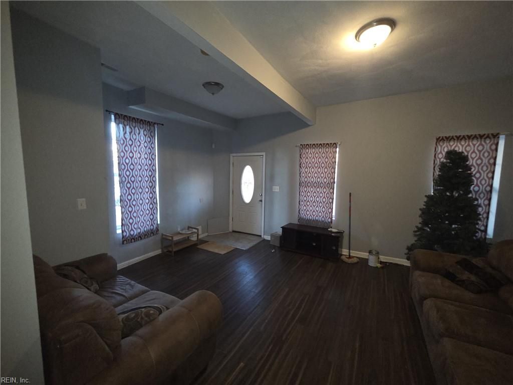 Photo of 741 Washington Avenue, Norfolk, VA 23504 (MLS # 10617150)