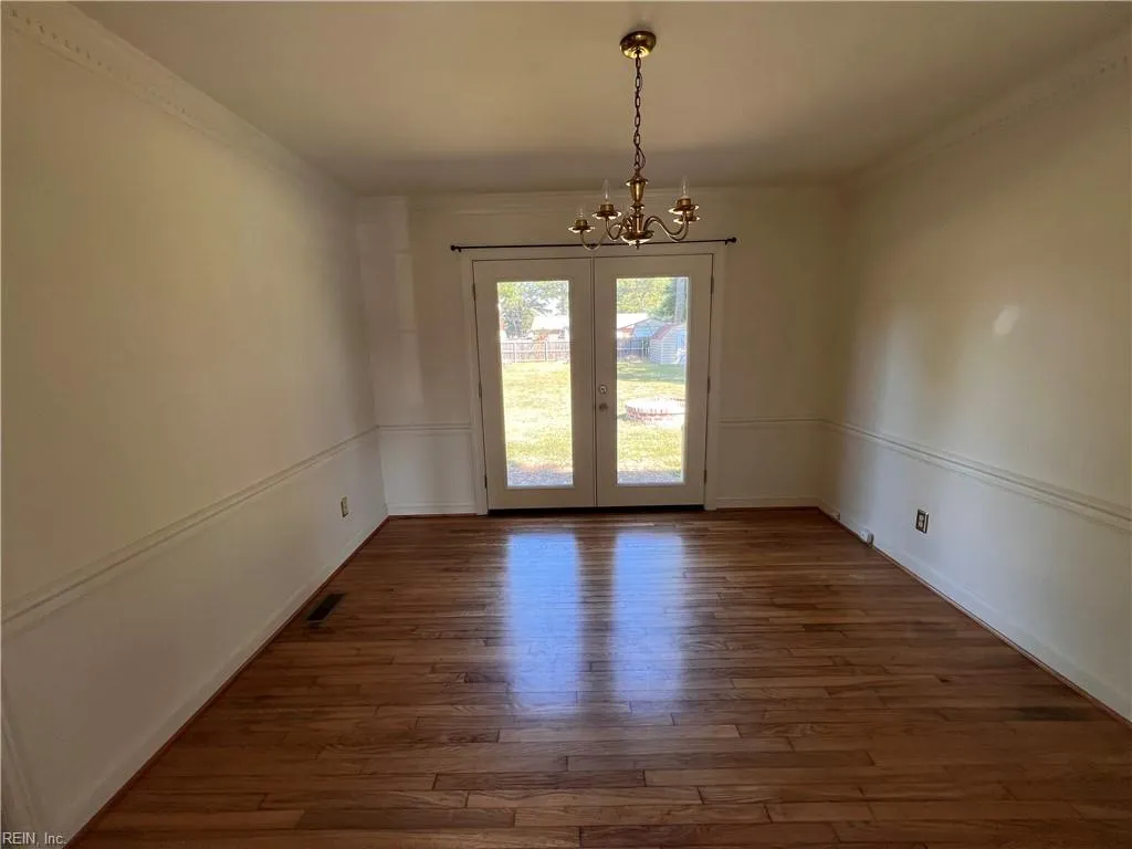 Portsmouth, Virginia 23703, United States, 3 Bedrooms Bedrooms, ,2 BathroomsBathrooms,Residential,Active,125755