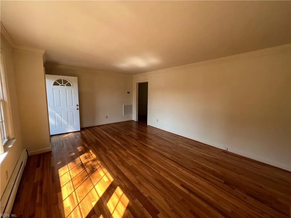 Portsmouth, Virginia 23703, United States, 3 Bedrooms Bedrooms, ,2 BathroomsBathrooms,Residential,Active,125755