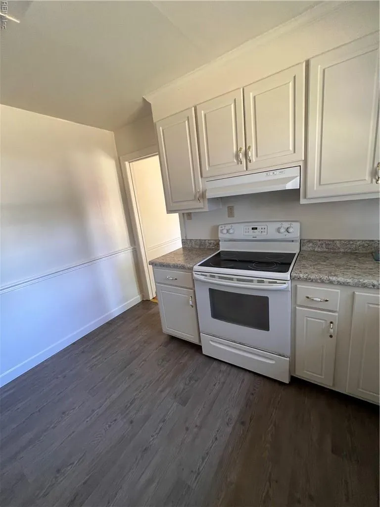 Portsmouth, Virginia 23703, United States, 3 Bedrooms Bedrooms, ,2 BathroomsBathrooms,Residential,Active,125755
