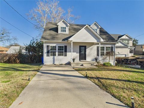Photo of 3148 Hyde Circle, Norfolk, VA 23513 (MLS # 10613751)