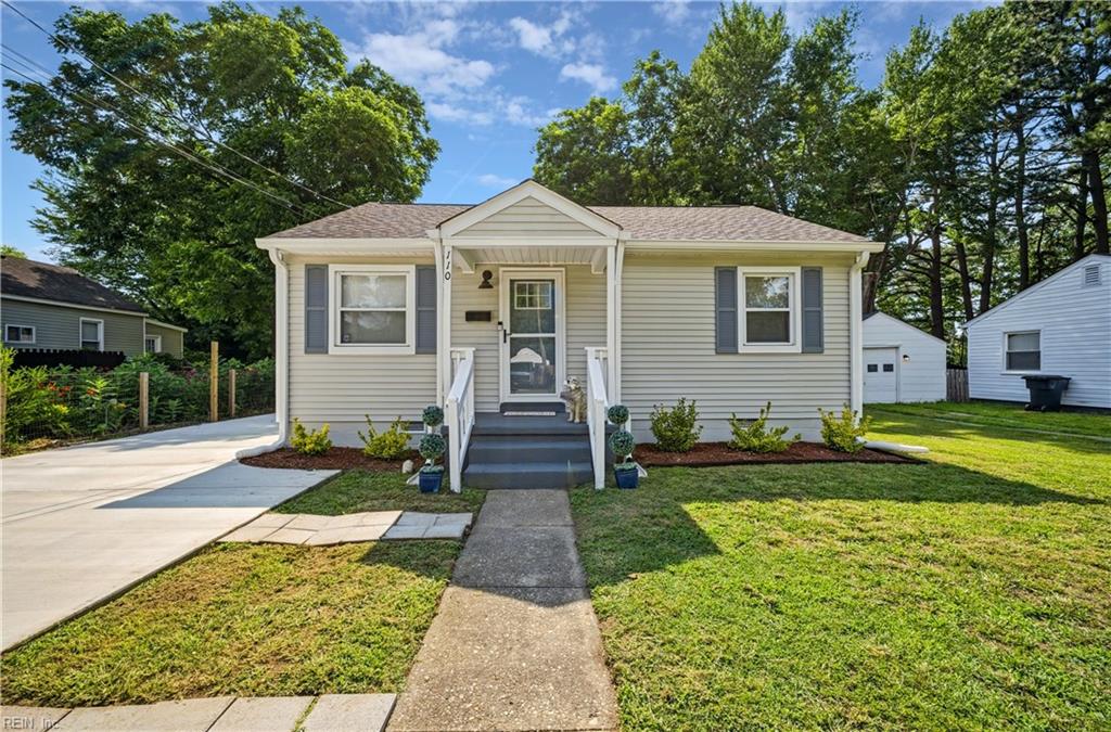 Photo of 110 Maupin Avenue, Portsmouth, VA 23702 (MLS # 10641175)