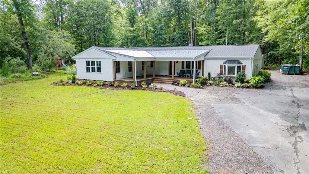 Photo of 3201 Indian Creek Road, Virginia Beach, VA 23457 (MLS # 10595811)