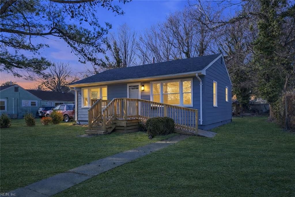 Photo of 2200 Deep Creek Boulevard, Portsmouth, VA 23704 (MLS # 10623939)