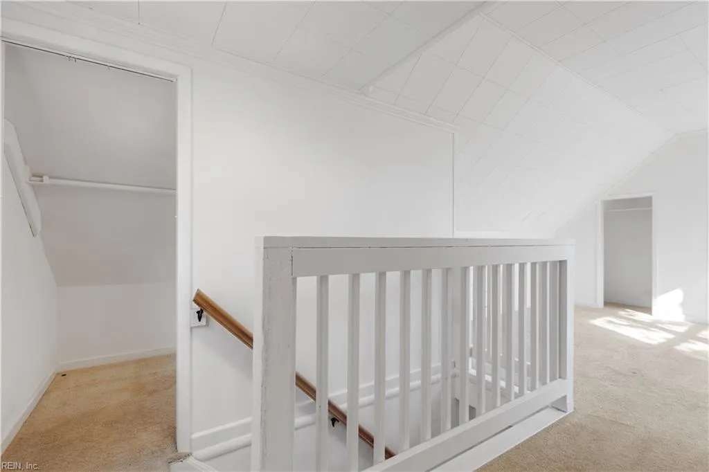 Portsmouth, Virginia 23707, United States, 3 Bedrooms Bedrooms, ,1 BathroomBathrooms,Residential,Pending,33413