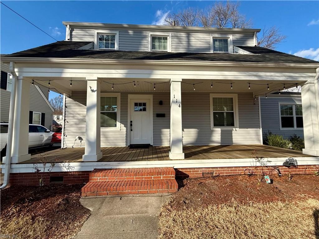 Photo of 114 W Lorengo Avenue, Norfolk, VA 23503 (MLS # 10624387)