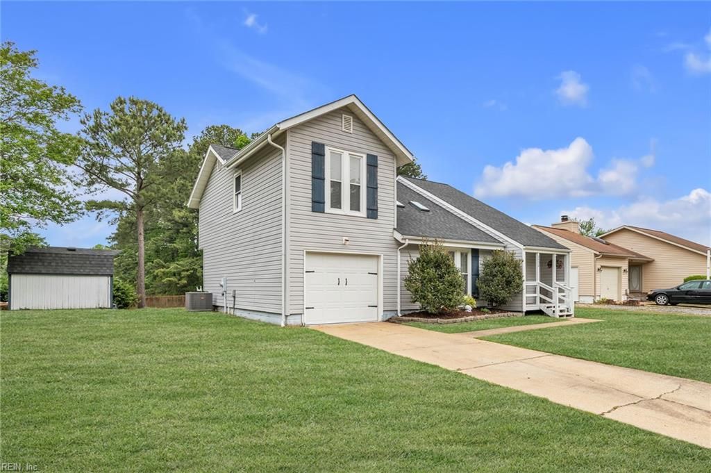 Photo of 2492 Mirror Lake Drive, Virginia Beach, VA 23453 (MLS # 10634256)