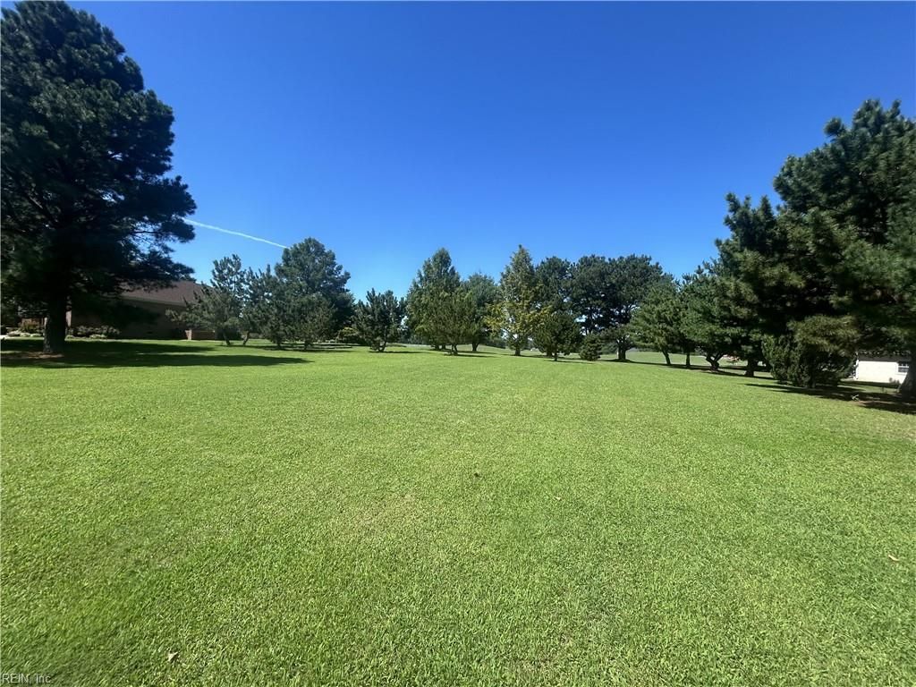 Photo of 306 Muirfield, Smithfield, VA 23430 (MLS # 10628172)