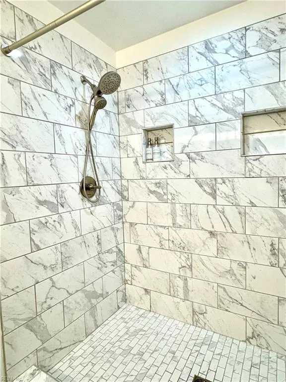 Portsmouth, Virginia 23701, United States, 3 Bedrooms Bedrooms, ,3 BathroomsBathrooms,Residential,Pending,77841