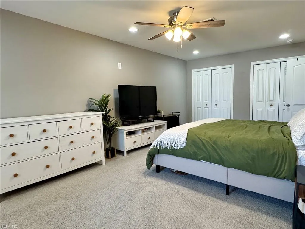 Portsmouth, Virginia 23701, United States, 3 Bedrooms Bedrooms, ,3 BathroomsBathrooms,Residential,Pending,77841