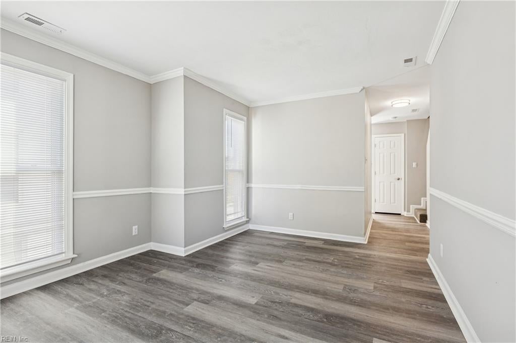 Photo of 1007 Green Street Street, Portsmouth, VA 23704 (MLS # 10658154)