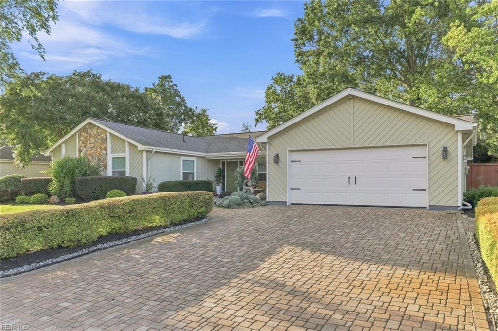 Photo of 2272 Tanglewood Trail, Virginia Beach, VA 23454 (MLS # 10647842)