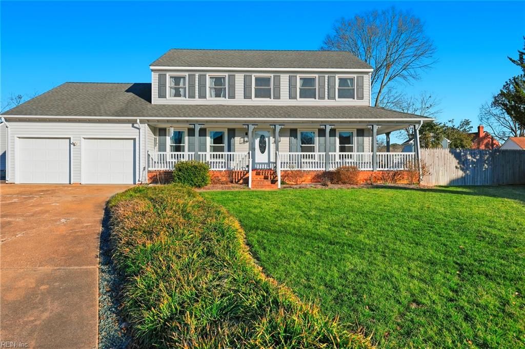 Photo of 905 Berkely Court, Chesapeake, VA 23322 (MLS # 10618359)