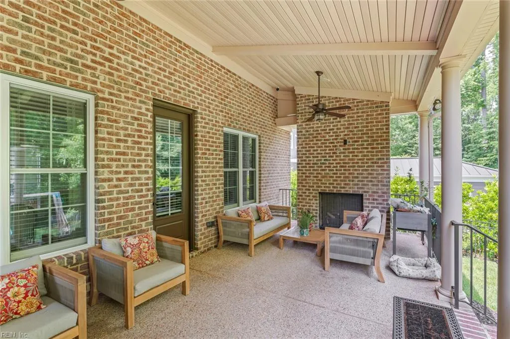 Carrollton, Virginia 23314, United States, 5 Bedrooms Bedrooms, ,4 BathroomsBathrooms,Residential,Active,133622