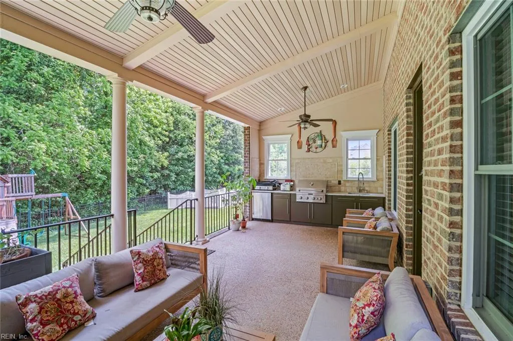 Carrollton, Virginia 23314, United States, 5 Bedrooms Bedrooms, ,4 BathroomsBathrooms,Residential,Active,133622