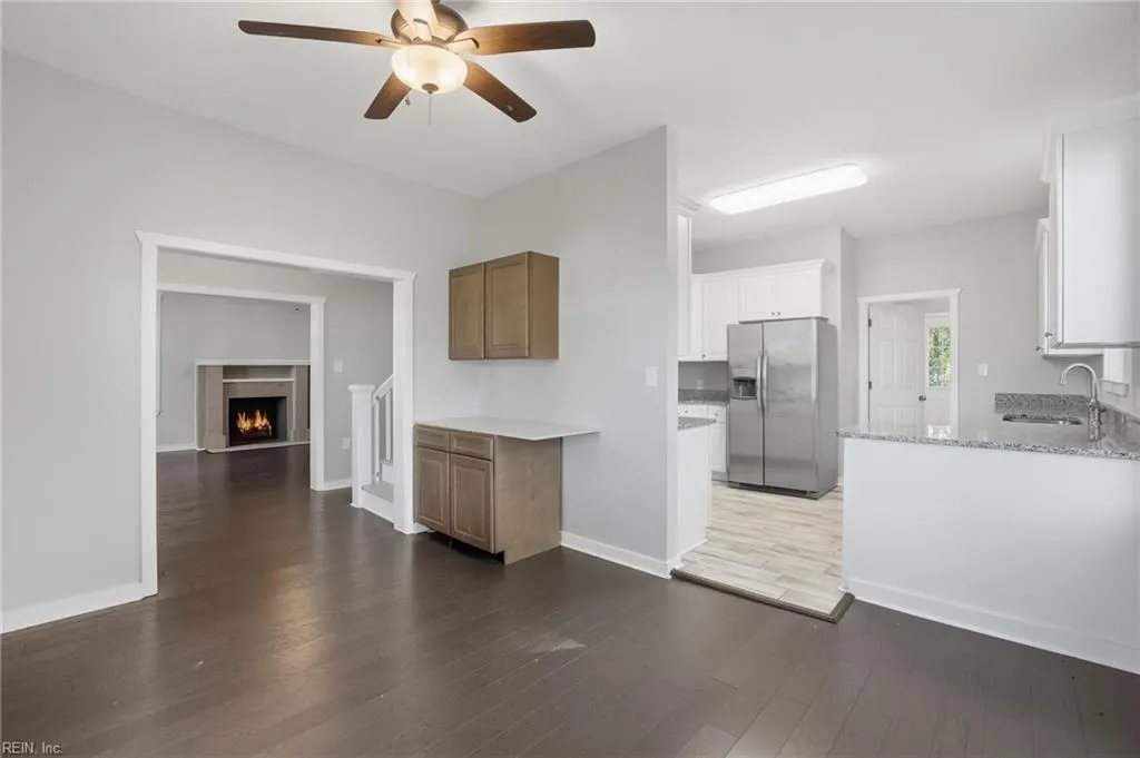 Surry, Virginia 23883, United States, 3 Bedrooms Bedrooms, ,3 BathroomsBathrooms,Residential,Active,240376