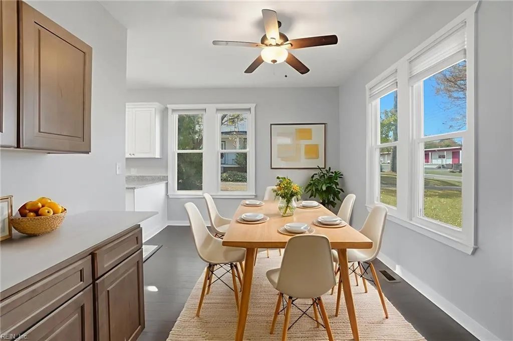 Surry, Virginia 23883, United States, 3 Bedrooms Bedrooms, ,3 BathroomsBathrooms,Residential,Active,240376