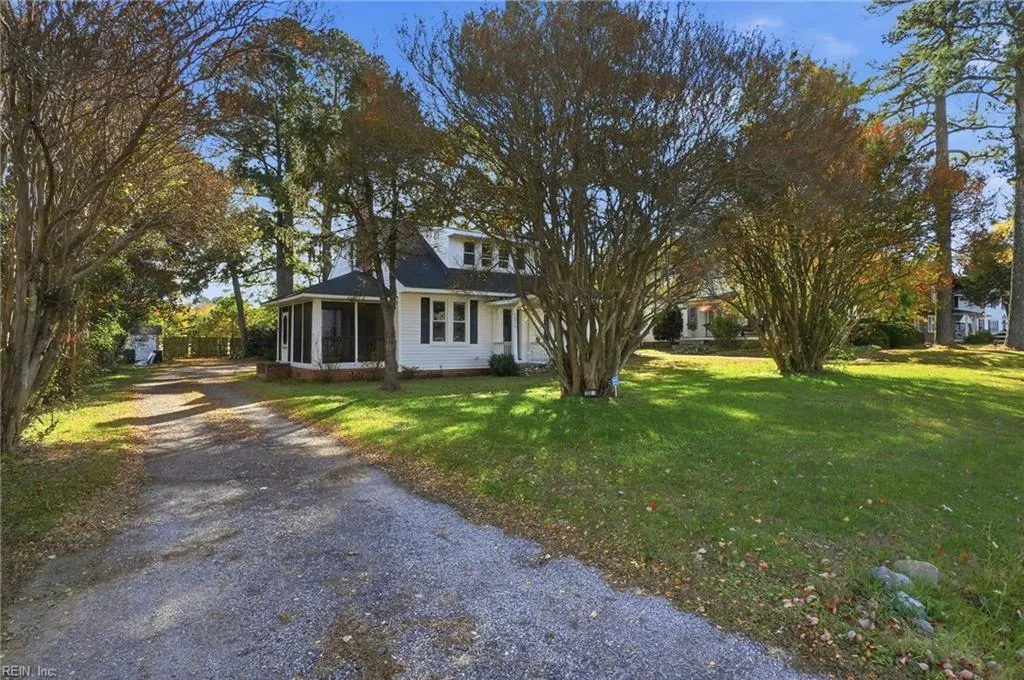 Surry, Virginia 23883, United States, 3 Bedrooms Bedrooms, ,3 BathroomsBathrooms,Residential,Active,240376