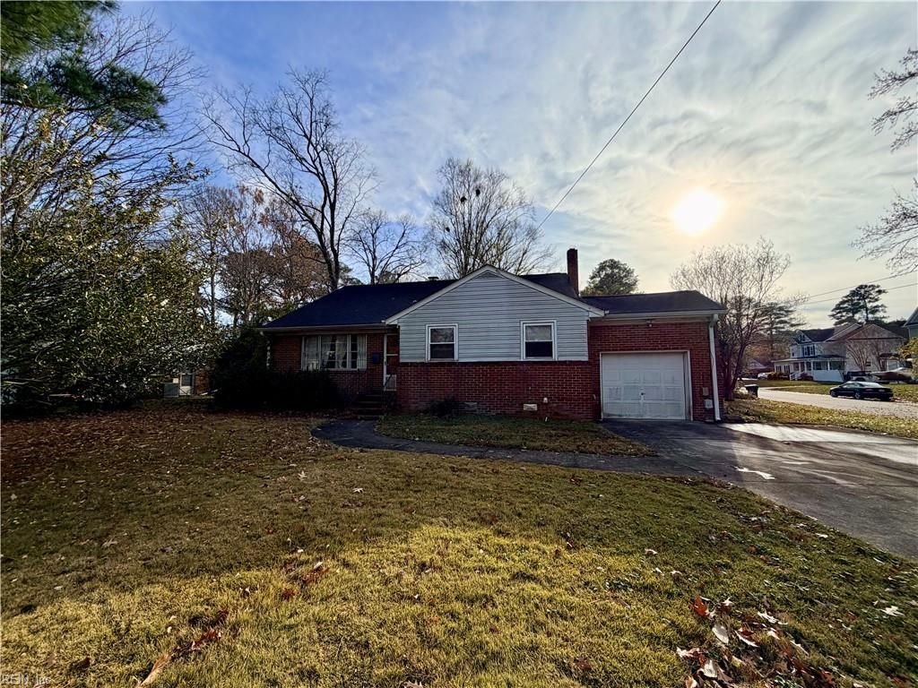 Photo of 4125 Edinburgh Drive, Virginia Beach, VA 23452 (MLS # 10612824)