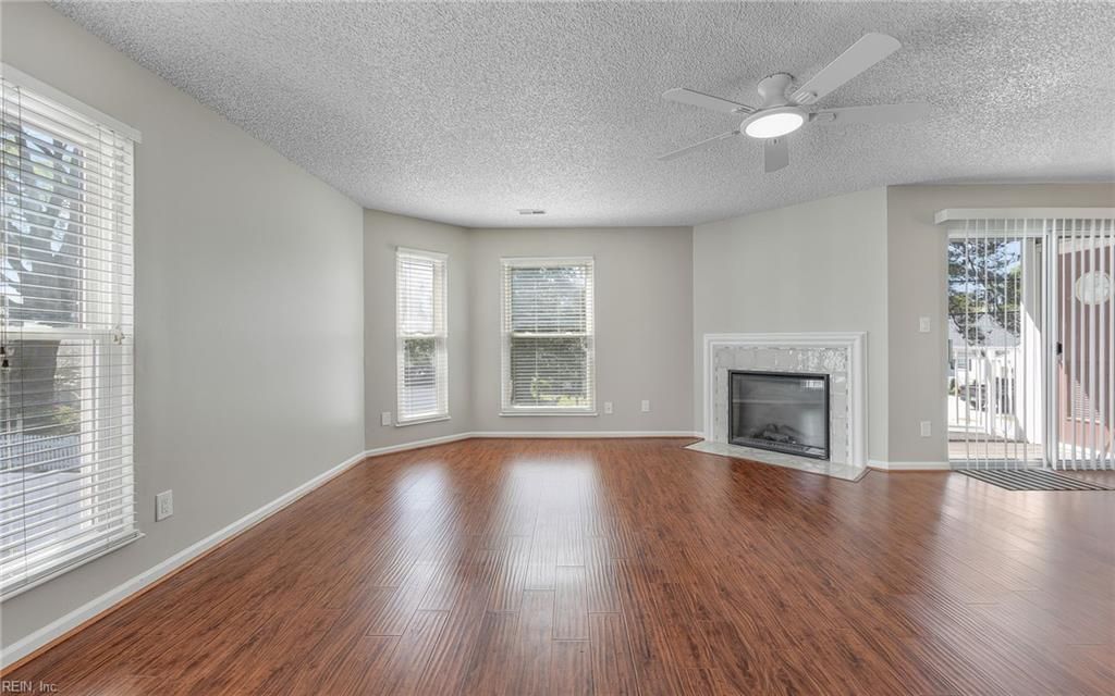 Photo of 514 24th Street #205, Virginia Beach, VA 23451 (MLS # 10630608)