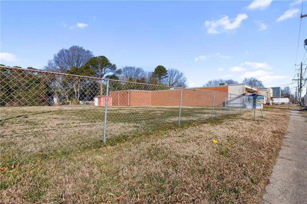 2733 Tidewater DR