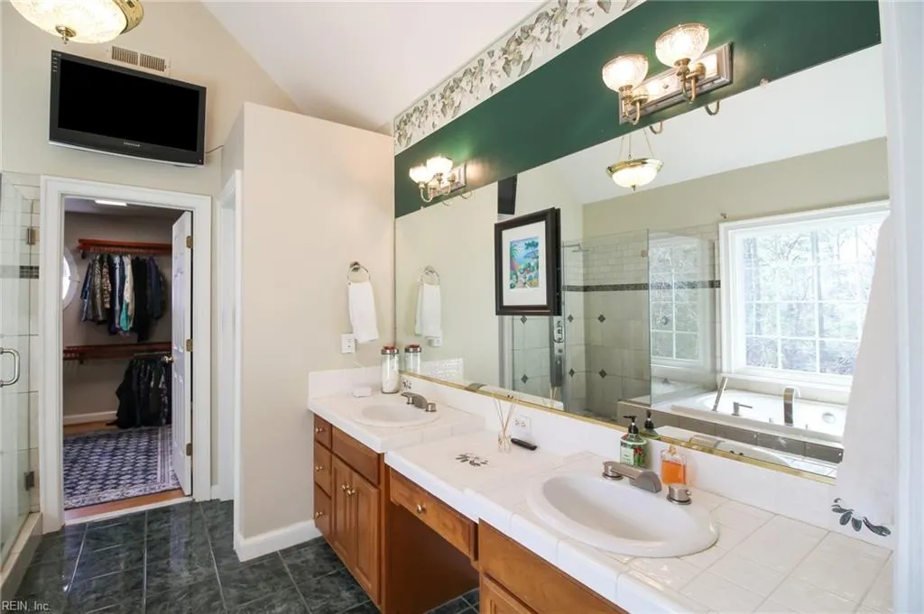 Smithfield, Virginia 23430, United States, 4 Bedrooms Bedrooms, ,3 BathroomsBathrooms,Residential,Active,12273