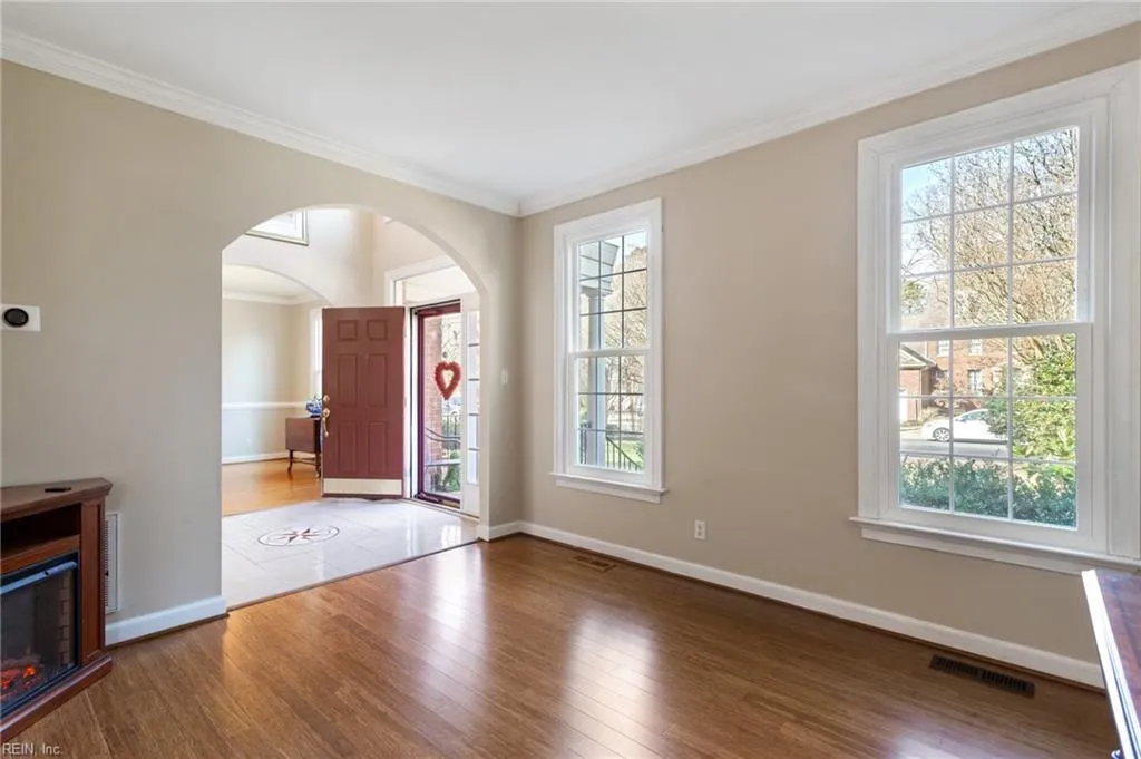 Smithfield, Virginia 23430, United States, 4 Bedrooms Bedrooms, ,3 BathroomsBathrooms,Residential,Active,12273