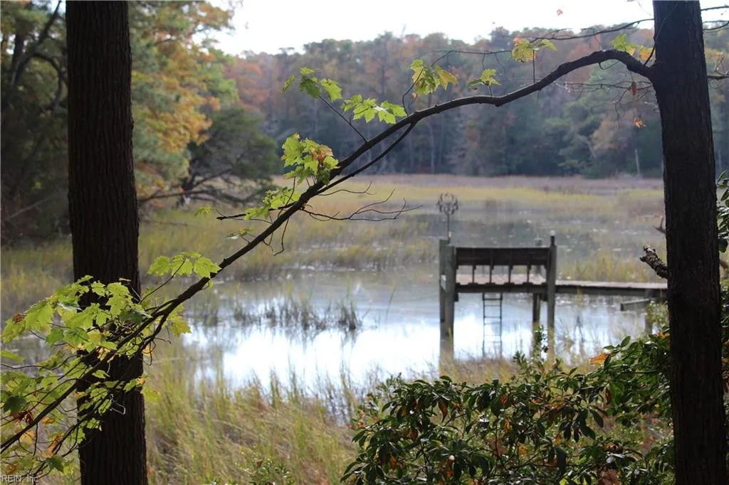 Smithfield, Virginia 23430, United States, 4 Bedrooms Bedrooms, ,3 BathroomsBathrooms,Residential,Active,12273