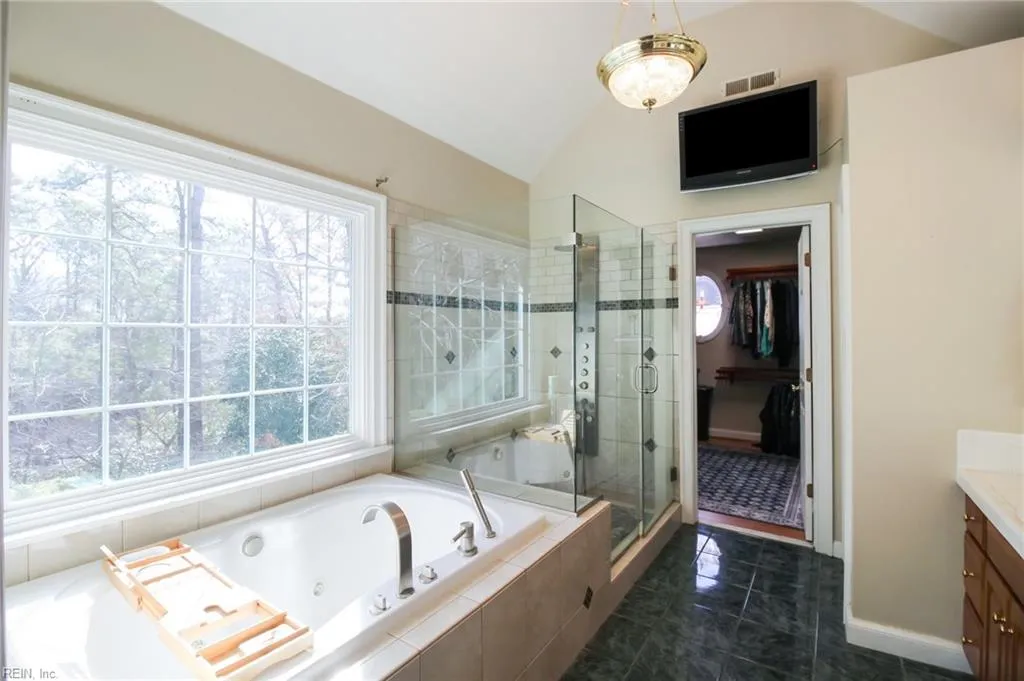 Smithfield, Virginia 23430, United States, 4 Bedrooms Bedrooms, ,3 BathroomsBathrooms,Residential,Active,12273