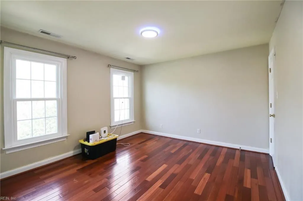 Smithfield, Virginia 23430, United States, 4 Bedrooms Bedrooms, ,3 BathroomsBathrooms,Residential,Active,12273