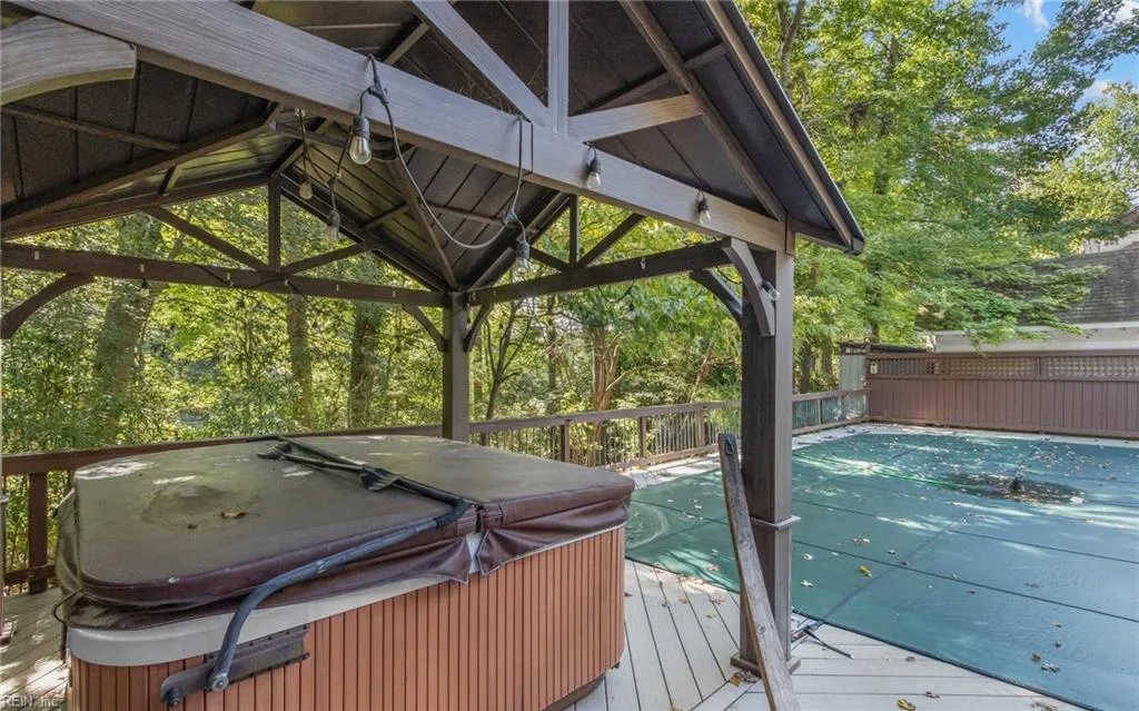 Smithfield, Virginia 23430, United States, 4 Bedrooms Bedrooms, ,3 BathroomsBathrooms,Residential,Active,12273