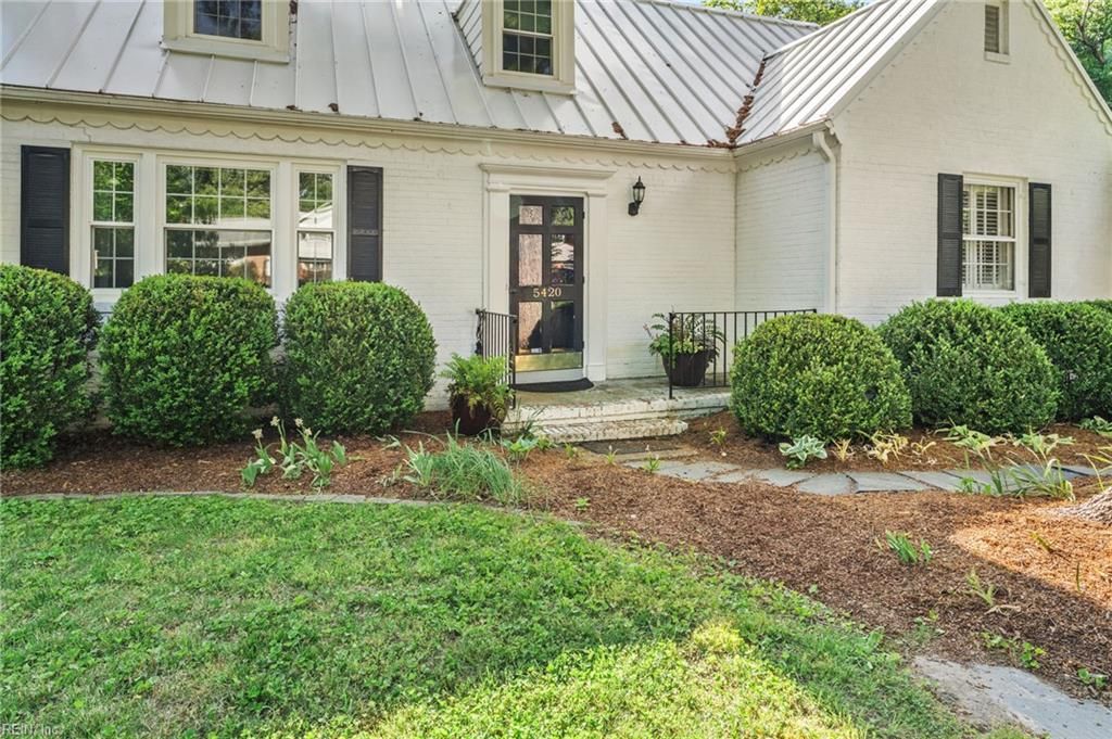 Photo of 5420 Dorchester Road, Richmond, VA 23225 (MLS # 10630721)