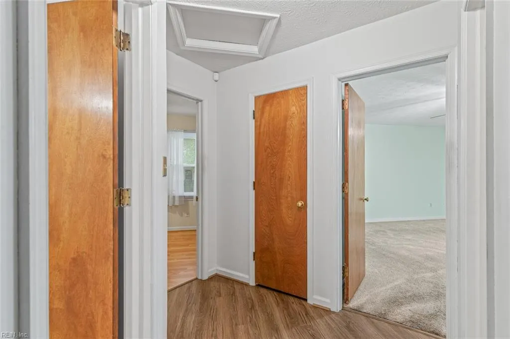 Hampton, Virginia 23666, United States, 3 Bedrooms Bedrooms, ,2 BathroomsBathrooms,Residential,Active,229889