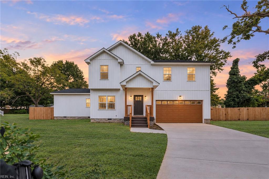 Photo of 502 Center Avenue, Newport News, VA 23601 (MLS # 10656383)