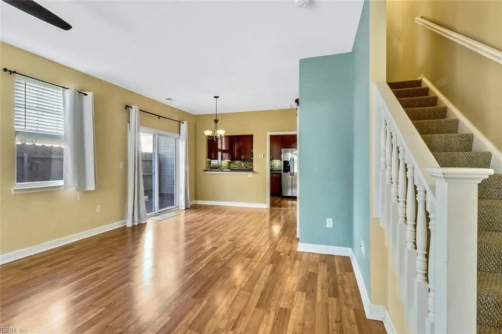 Chesapeake, Virginia 23320, United States, 2 Bedrooms Bedrooms, ,3 BathroomsBathrooms,Residential,Pending,12316