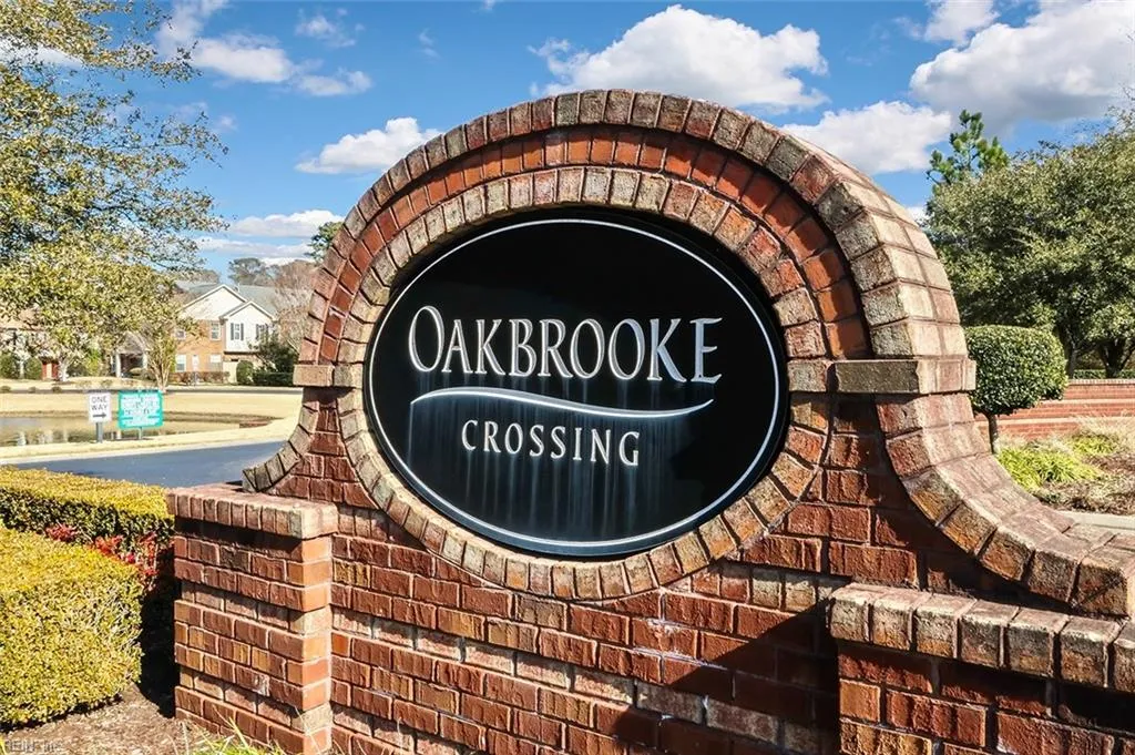 Chesapeake, Virginia 23320, United States, 2 Bedrooms Bedrooms, ,3 BathroomsBathrooms,Residential,Pending,12316